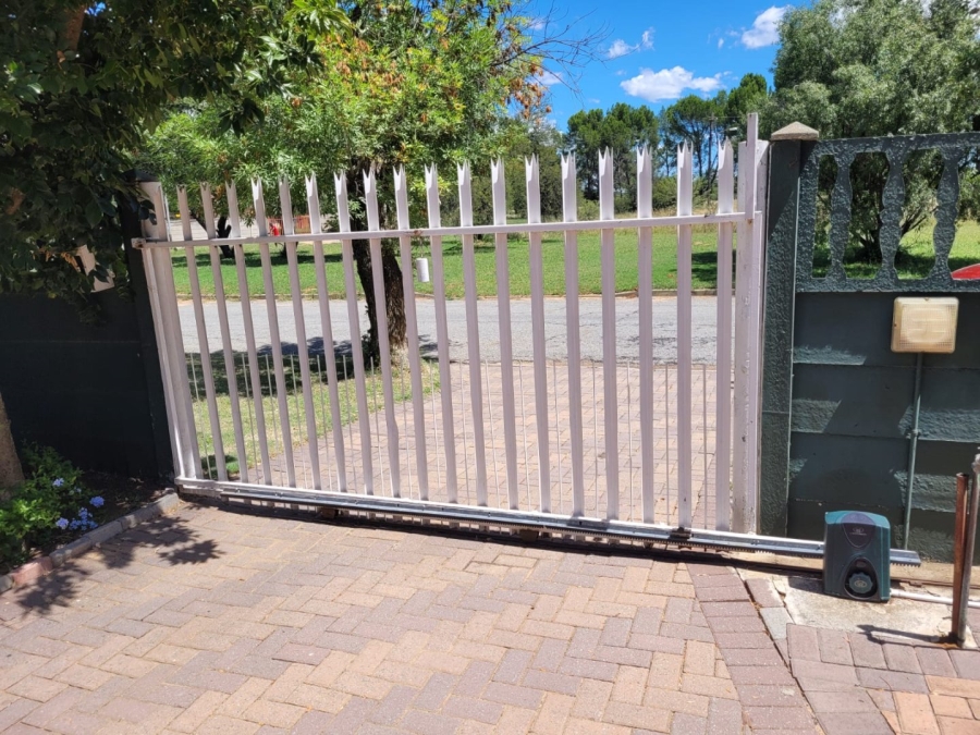 3 Bedroom Property for Sale in Odendaalsrus Free State